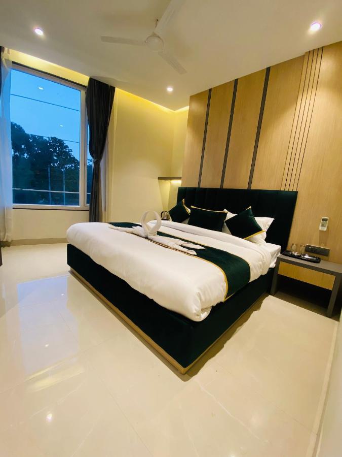 Hotel 51 Amritsar Exterior photo